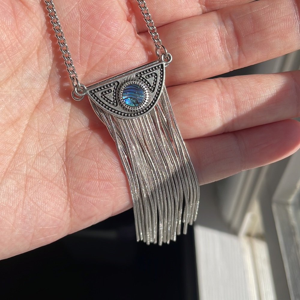 American Eagle collar necklace